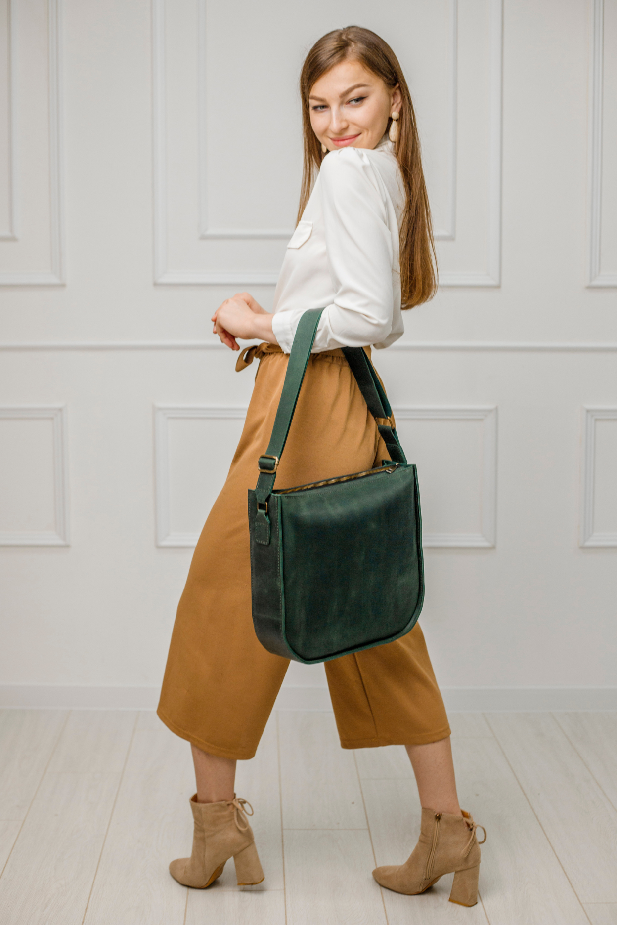 Women large leather shopper bag "Lentata"