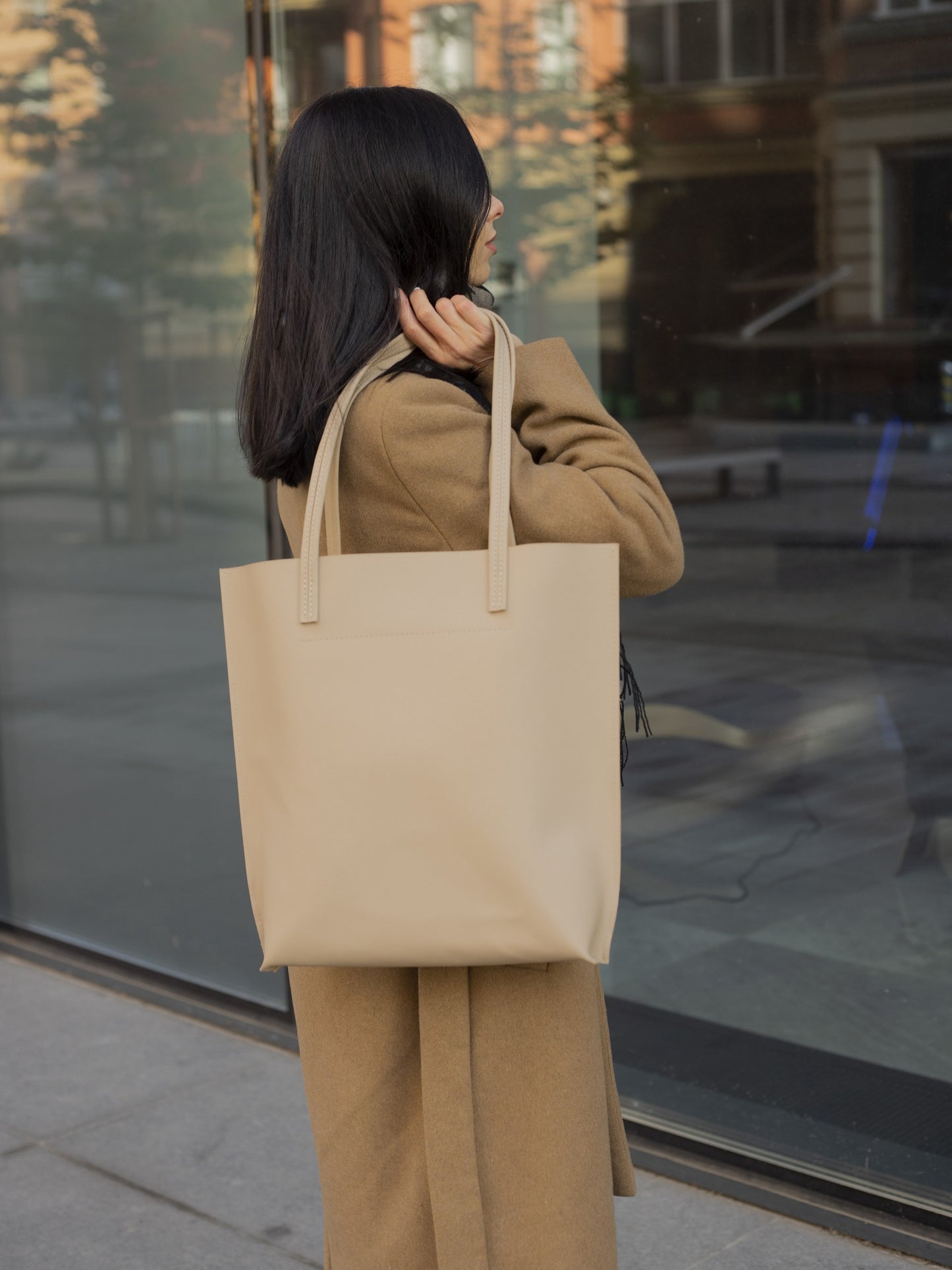 Women Leather large bag shopper color Beige "Mojave"