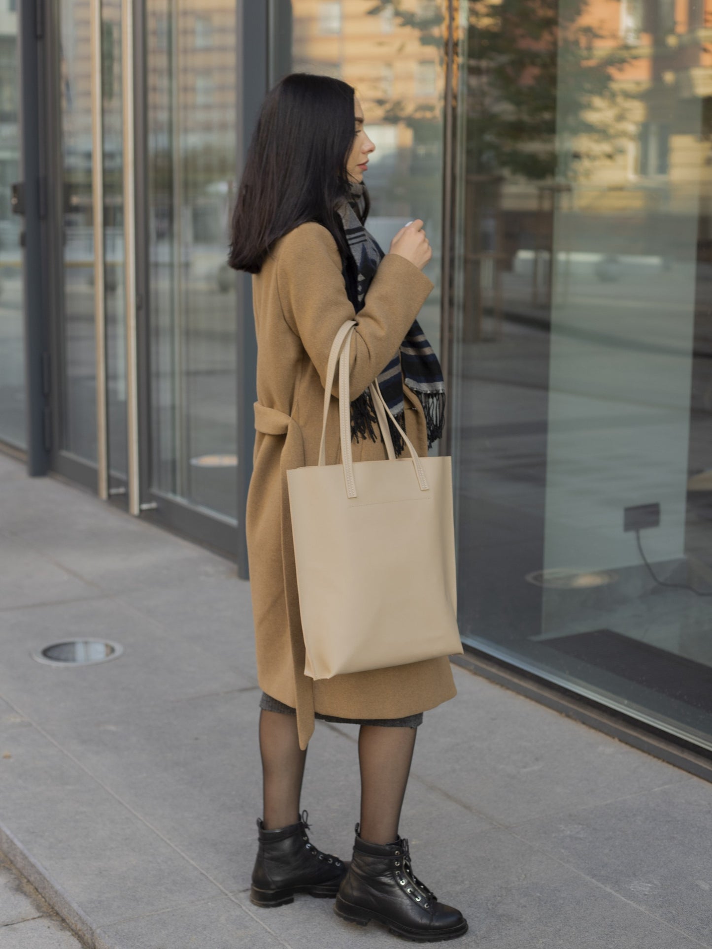 Women Leather large bag shopper color Beige "Mojave"