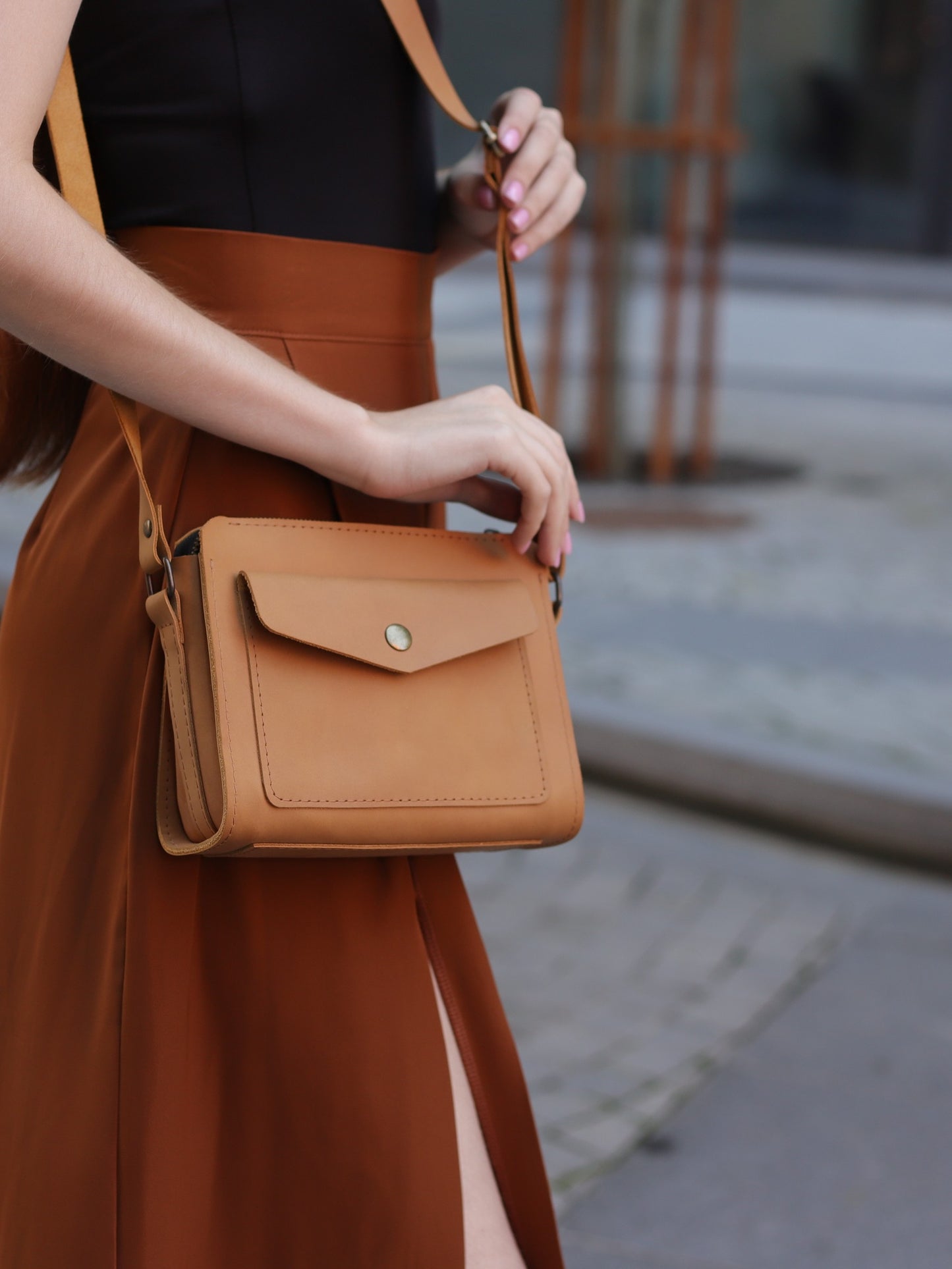 Leather handbag: "Teya" crossbody: