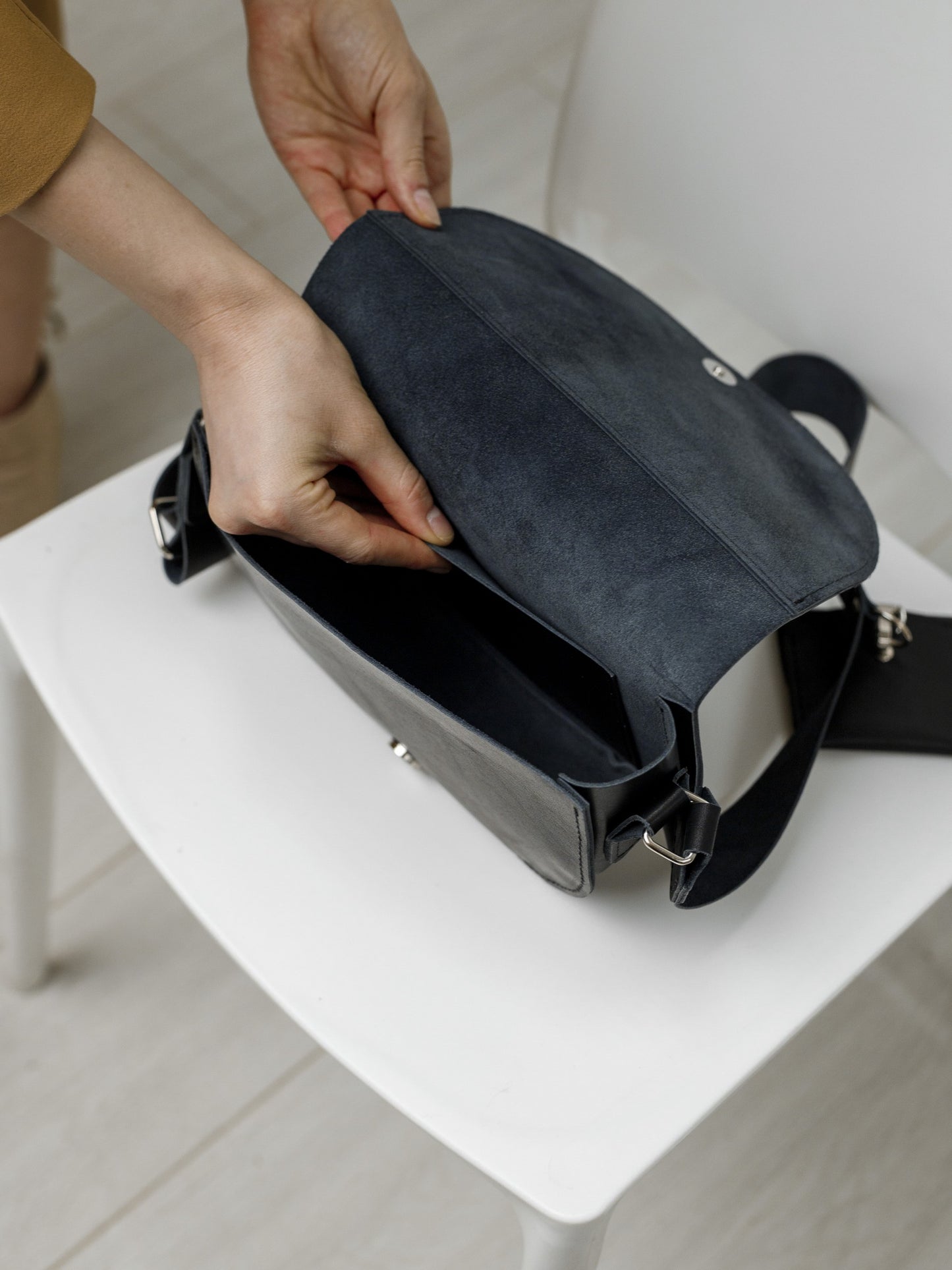Women leather handbag "Athena"crossbody: