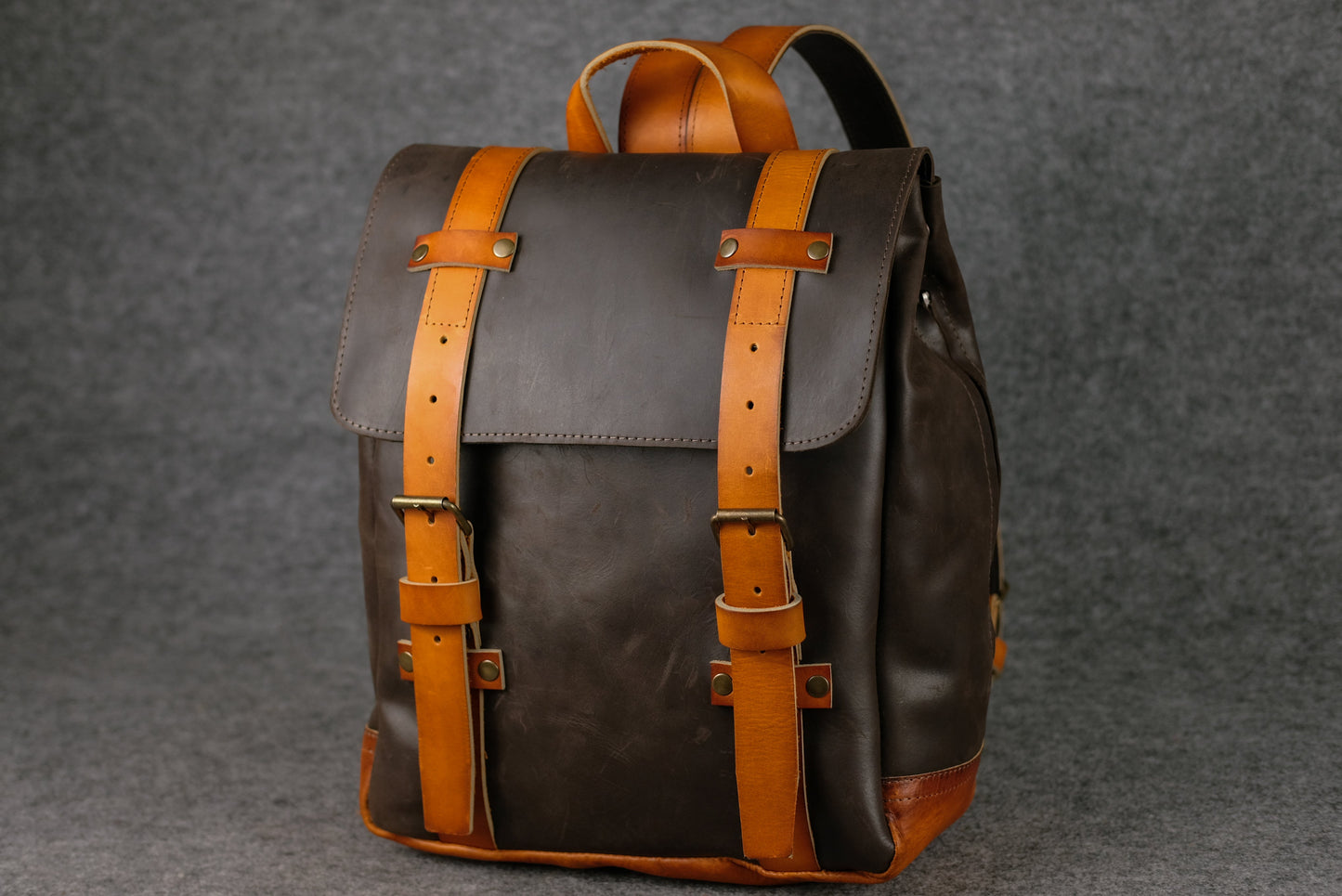 Men Backpack Black + Cherry "Hankle H1"