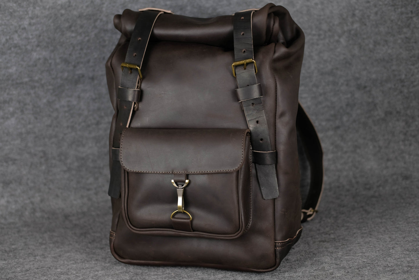 Men Backpack leather Cognac + Black "Hankle H42"