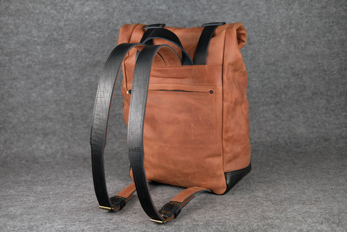 Men Backpack leather Cognac + Black "Hankle H42"