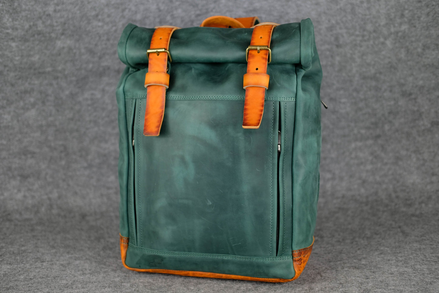 Men Backpack Chocolate + Amber "Hankle H7"