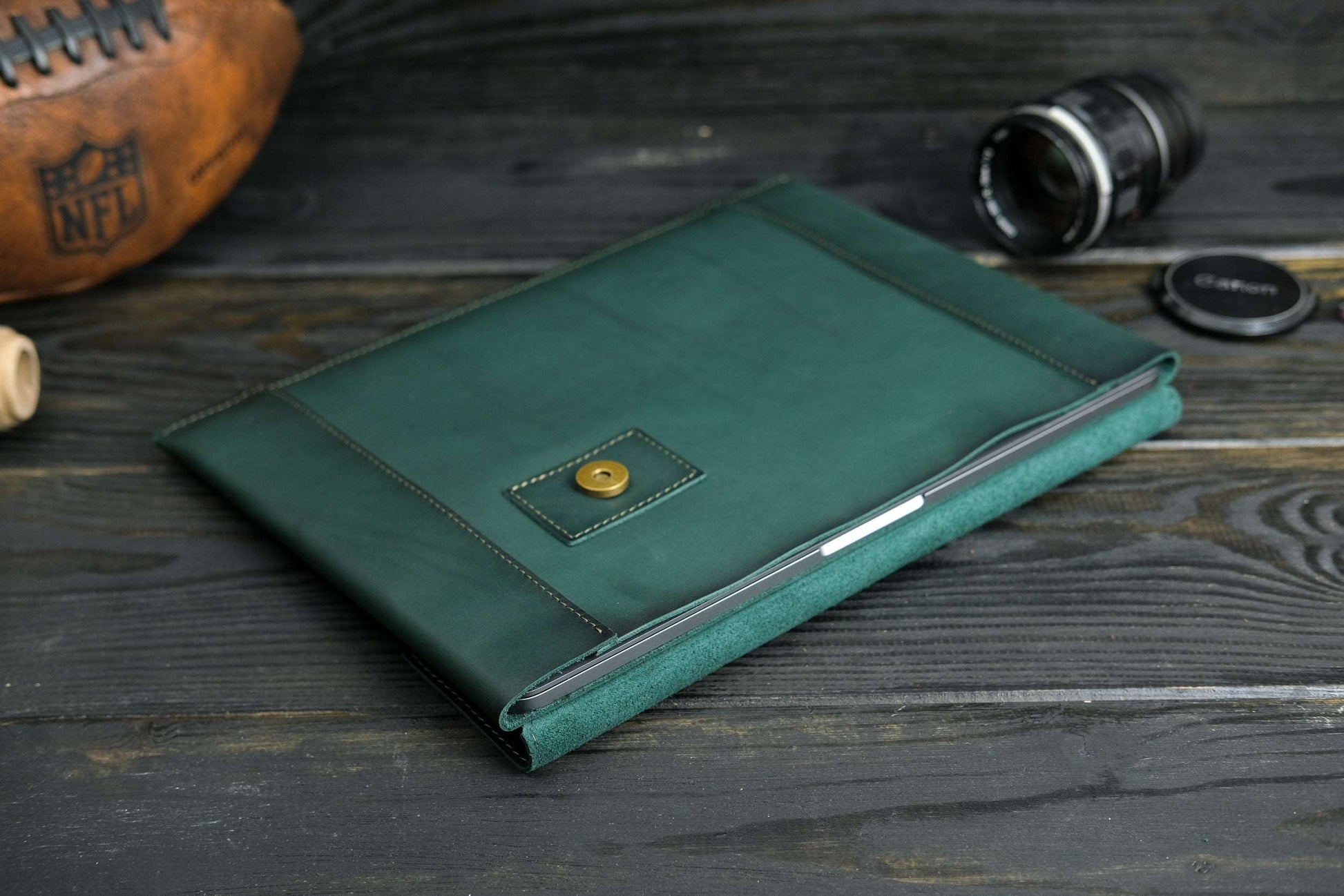 Case for MacBook leather Green Design №20